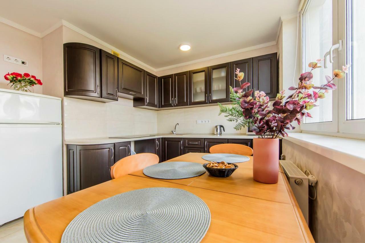 Super View, Luxury Apartment Near Chernihiv Metro. 키예프 외부 사진