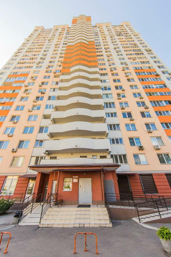 Super View, Luxury Apartment Near Chernihiv Metro. 키예프 외부 사진